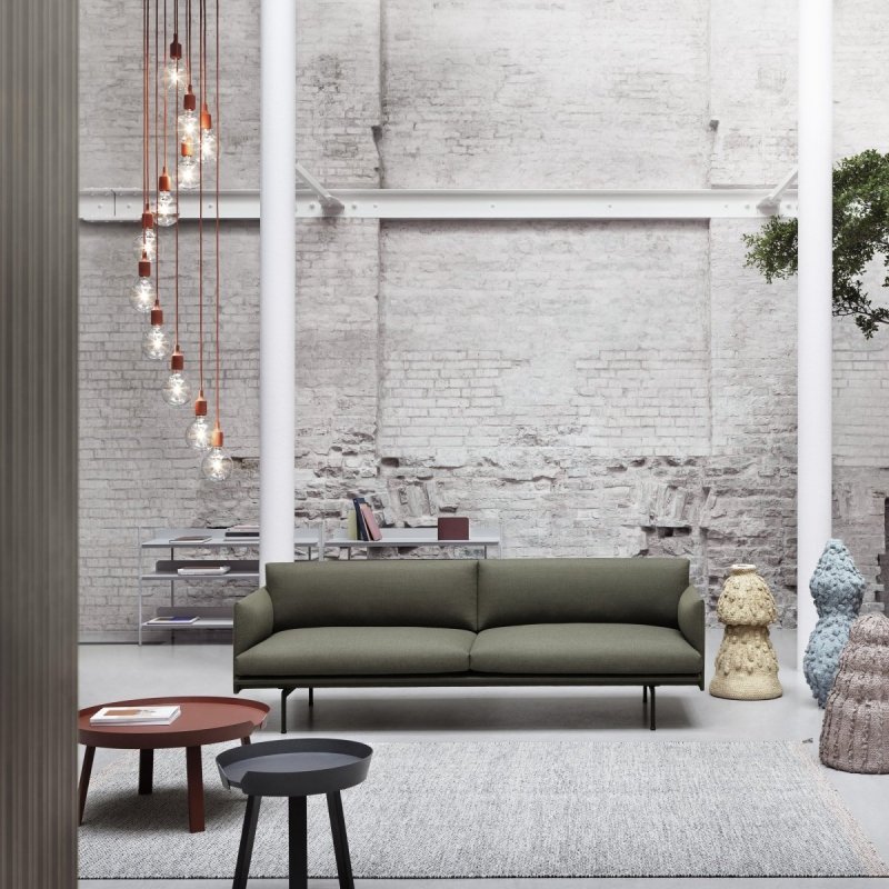 Muuto OUTLINE Sofa 3-Osobowa - Brązowa Skóra / Czarne Nogi