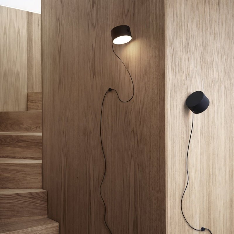 Muuto POST Kinkiet / Czarny