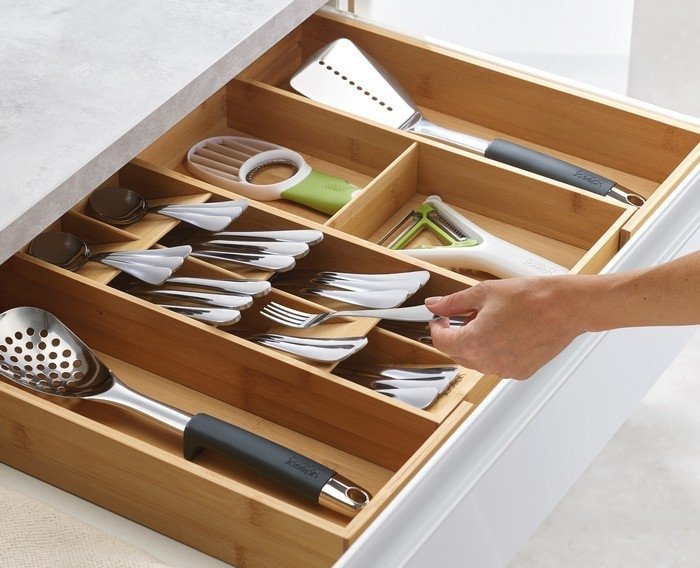 Joseph Joseph DRAWER Rozsuwany Organizer na Sztućće - Wkład do Szuflady / Drewniany