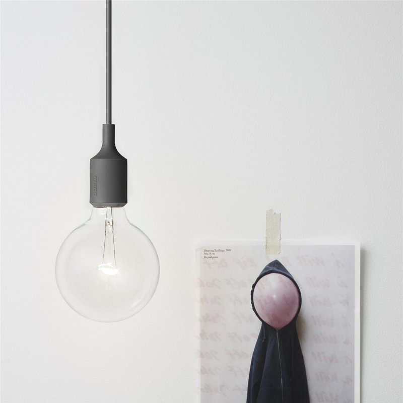 Muuto E27 Lampa Wisząca Żarówka LED / Granatowa - Midnight Blue