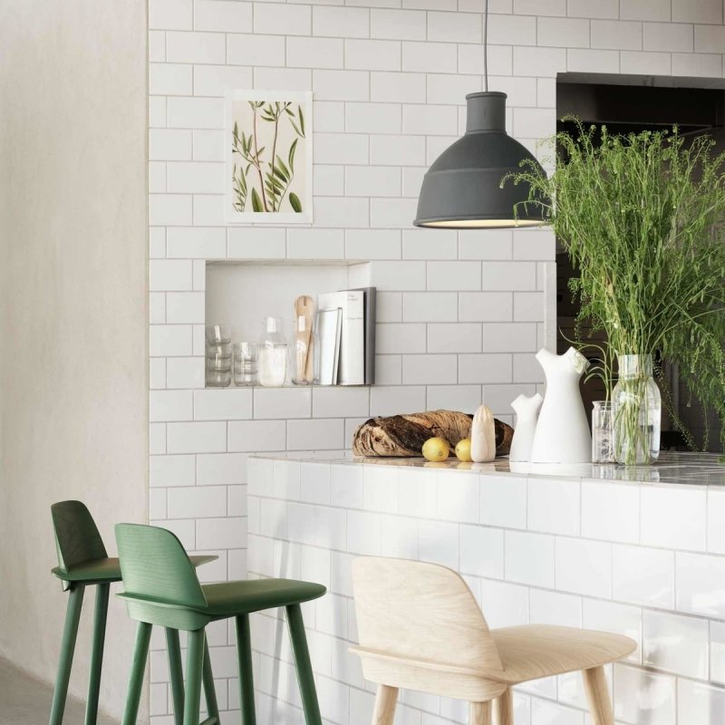 Muuto UNFOLD Lampa Silikonowa 32 cm Ciemnoszara