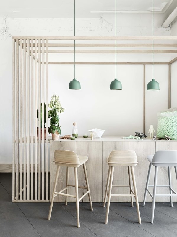 Muuto NERD Hoker - Krzesło Barowe 89 cm Białe