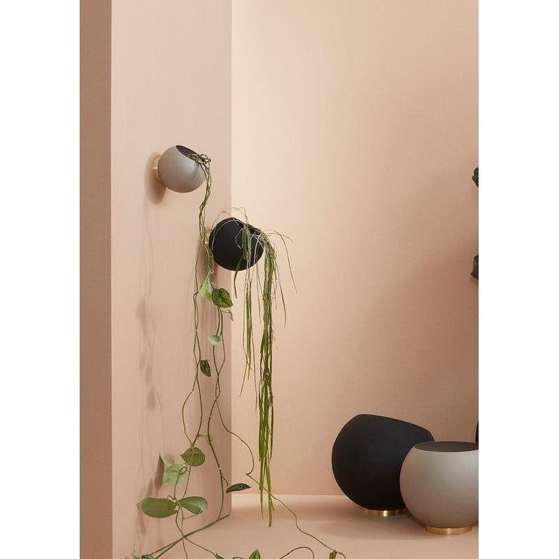 Aytm GLOBE Ścienna Donica do Kwiatów 17 cm Taupe / Złoty Uchwyt