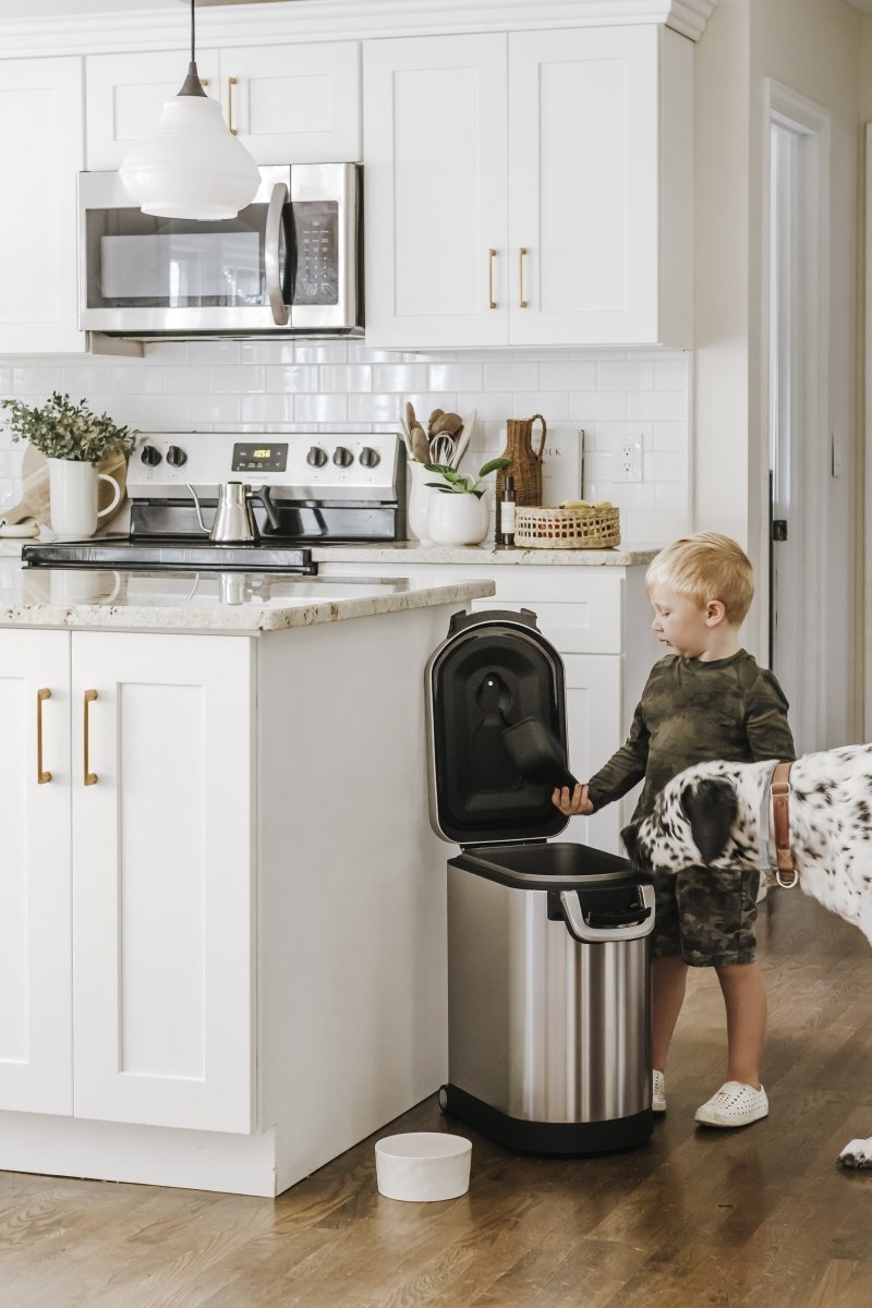 simplehuman PETS Hermetyczny Pojemnik na Karmę dla Zwierząt 25 l