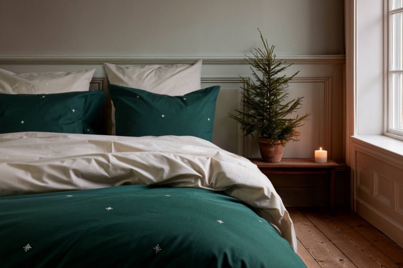 Świąteczna pościel z haftem od Juna