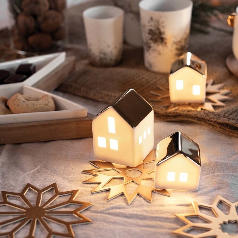 Rader HOME Porcelanowy Lampion LED Domek z Metalicznym Dachem - S