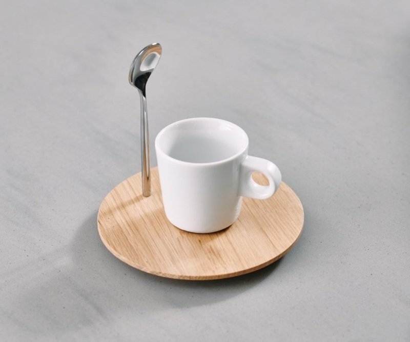 Clap Design CIRCLE Filiżanka z Drewnianym Spodkiem i Magnetyczną Łyżeczką / Zestaw do Kawy Espresso 70 ml