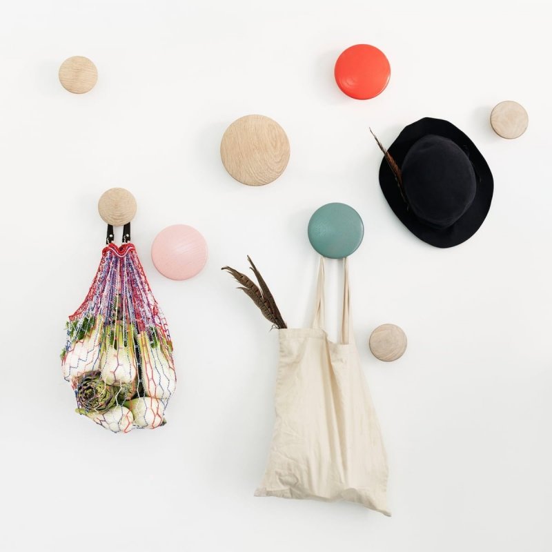 Muuto DOTS Wieszak Drewniany S - 9 cm / Zielony Sage Green