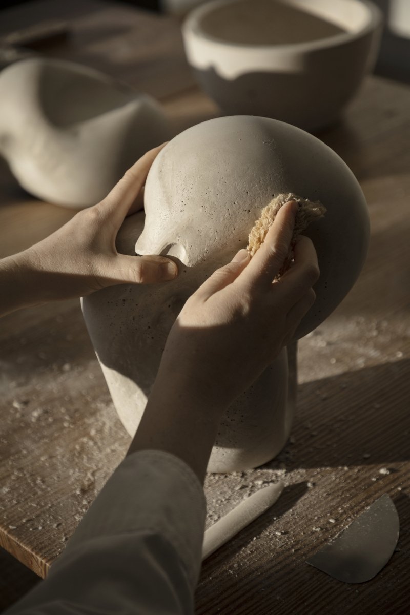 Kristina dam studio CONTOUR Rzeźba Dekoracyjna z Piaskowca 31 cm