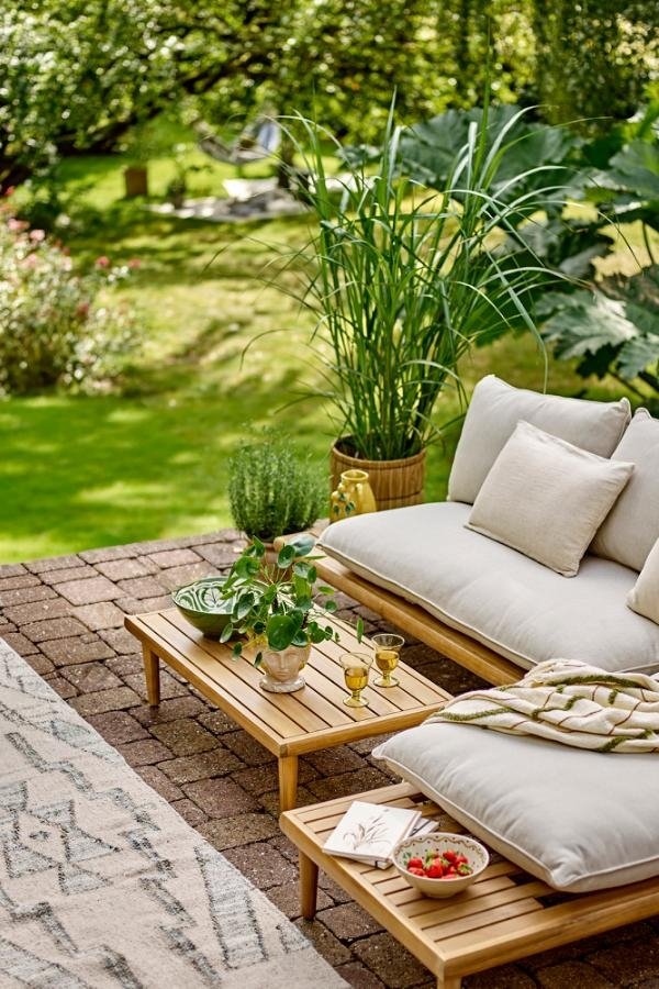 zestaw mebli ogrodowych Bloomingville Cesano akacja