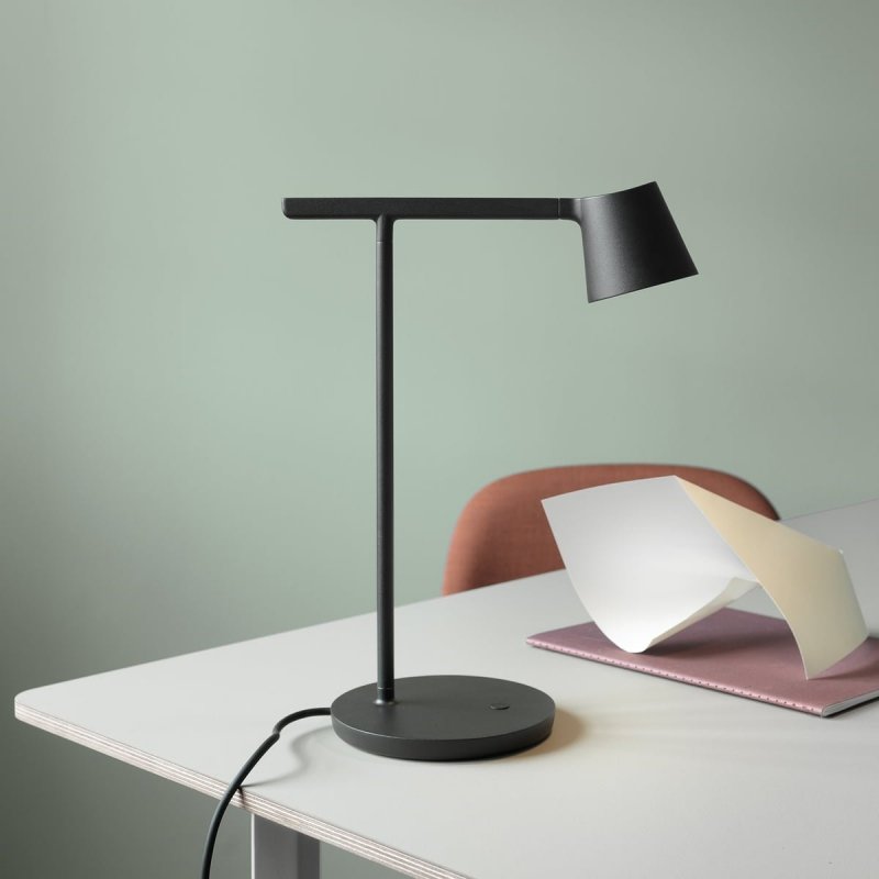Muuto TIP Lampa Biurkowa LED Biała