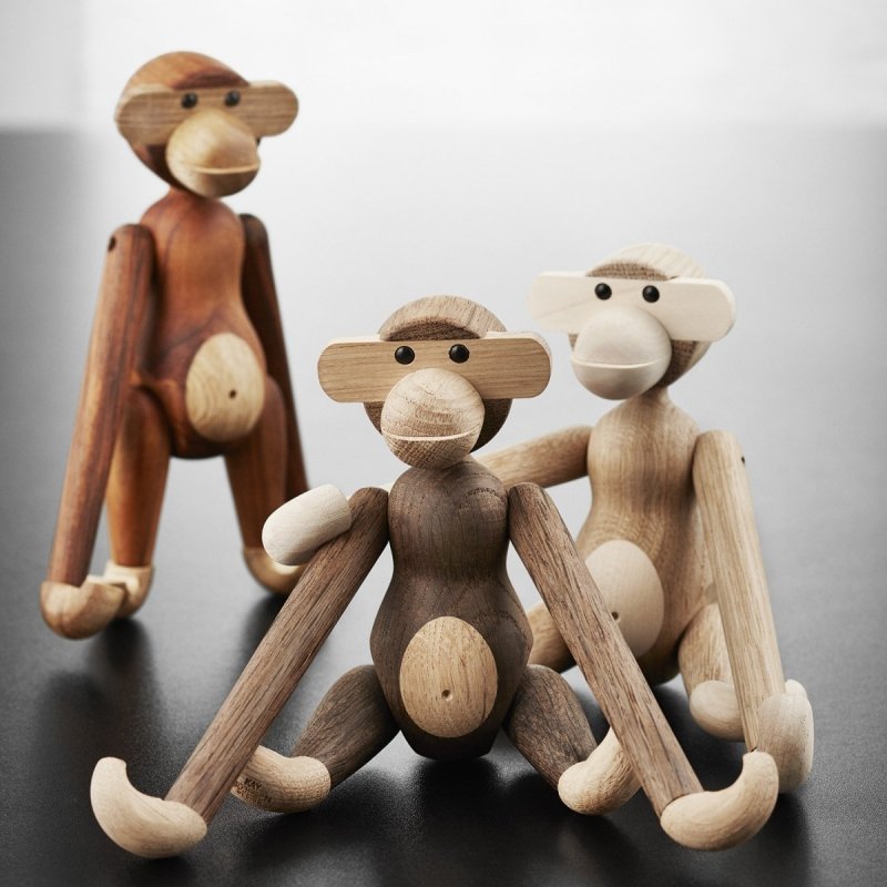 Kay Bojesen MONKEY Dekoracja - Figurka Drewniana Małpka Mała - Drewno Dębowe