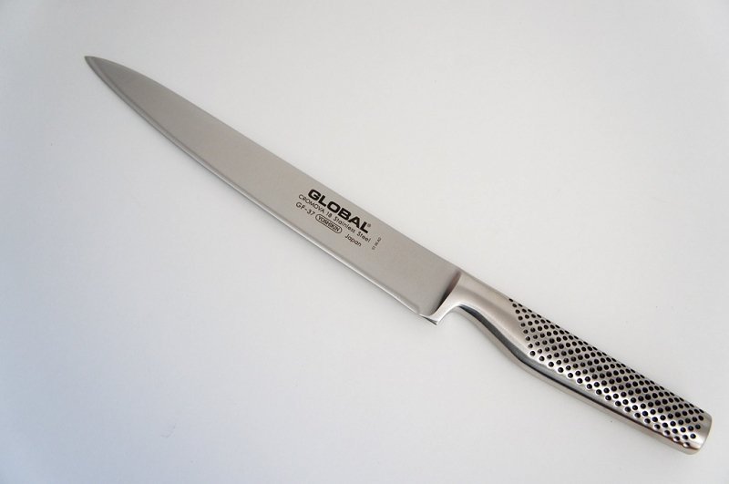 GLOBAL Japoński Nóż do Porcjowania 22 cm GF-37