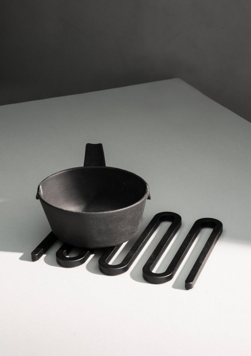 podkładka pod gorące naczynia żeliwna Wave