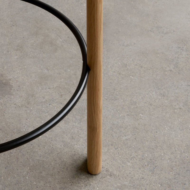 Audo PASSAGE Hoker Tapicerowany - Krzesło Barowe 66 cm Orzech / Obręcz Złota - Tkanina Bouclé 06