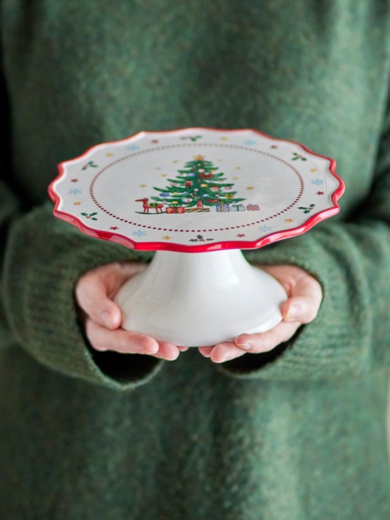 Talerz na ciasto Bloomingville Naive – czerwony rant i motyw choinki