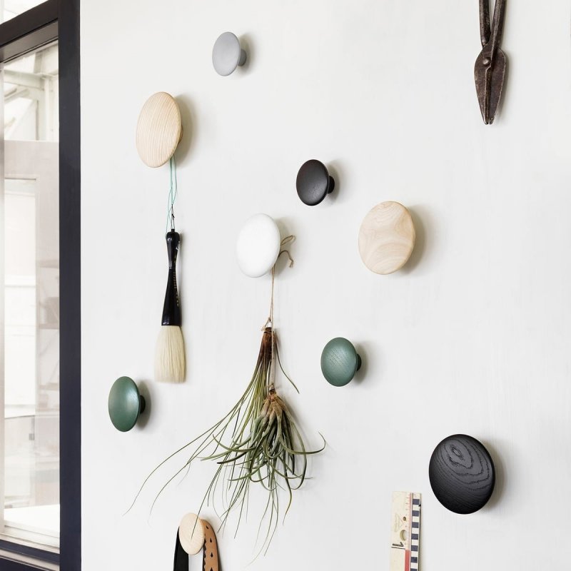 Muuto DOTS Wieszak Drewniany XS - 6.5 cm / Zielony Sage Green