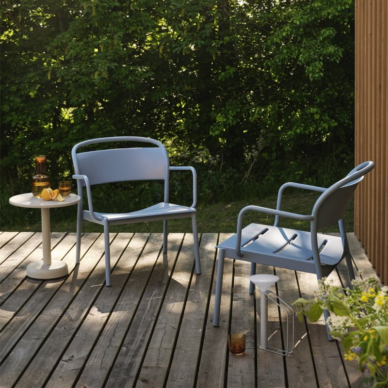Muuto LINEAR OUTDOOR Stalowy Stolik Kawowy Ogrodowy - Zewnętrzny / Jasnoszary