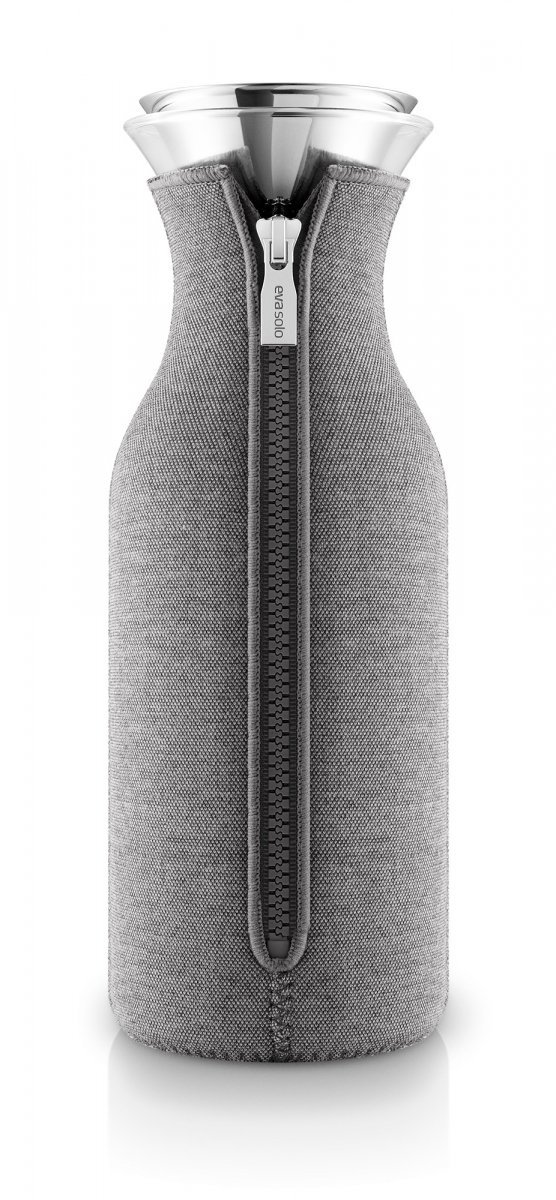 Eva Solo SERVING Karafka Lodówkowa 1,0 l z Pokrowcem - Dzianina Neoprenowa Ciemnoszara