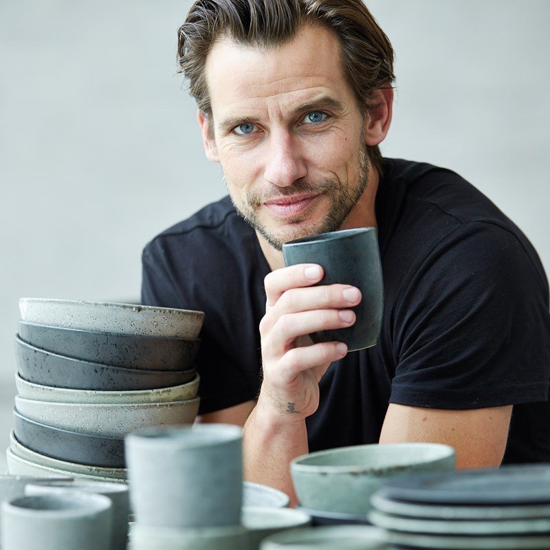 Bitz BLACK Kubek 300 ml Czarny - Środek Fioletowy 4 Szt.