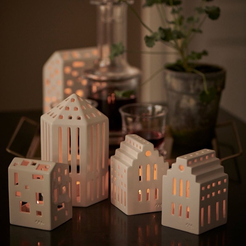 Kähler URBANIA Świecznik Tealight - Domek Biały - Town House