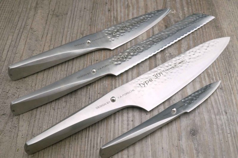 Chroma TYPE 301 HM Nóż Santoku