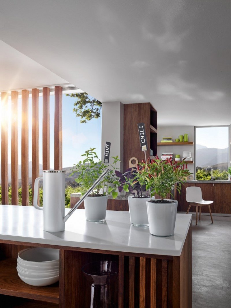 Blomus LIMBO Konewka 1,5 l - Antracytowa