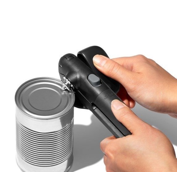 Oxo GOOD GRIPS Otwieracz do Puszek / Lock and Go / Czarny