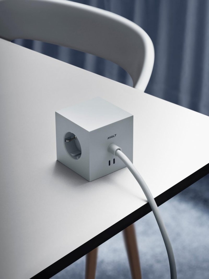 Avolt SQUARE 1 Listwa Zasilająca z Podwójnym USB-C i Magnetyczną Podstawą 3 m / Beżowa