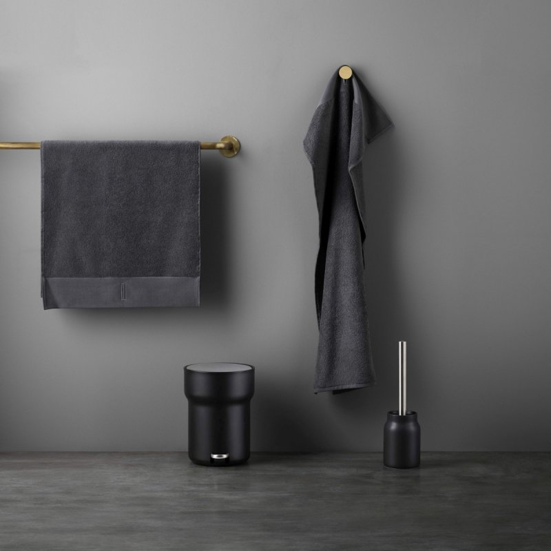 Eva Solo BATH Kosz Łazienkowy 5 l / Czarny