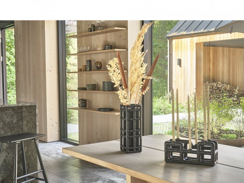 Villa Collection LYST Wazon do Kwiatów 30 cm Czarny