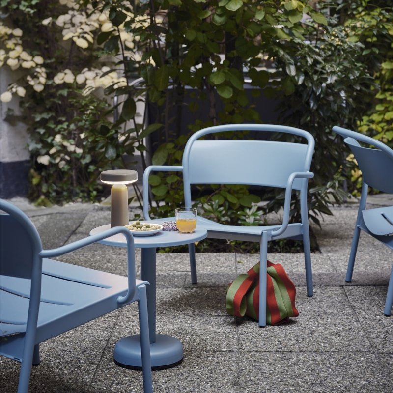 Muuto LINEAR OUTDOOR Stalowy Fotel Ogrodowy Lounge - Zewnętrzny / Pomarańczowy