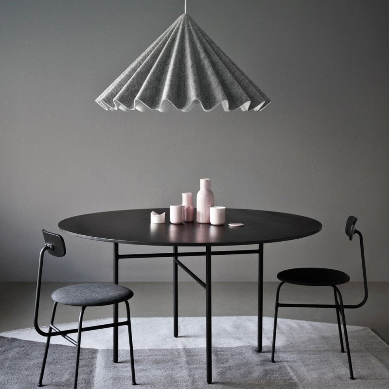 Menu SNAREGADE Stół Okrągły 120 cm Czarny / Blat Czarne Linoleum