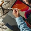 STM Dux Plus - Etui pancerne iPad 11 (2025) / 10.9 (2022) MIL-STD-810G z uchwytem Apple Pencil (Black) wersja EDU/CO
