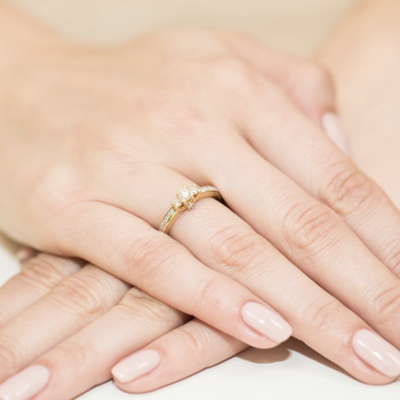 Pierścionek złoty 585 z brylantami 0,42ct W-199 zaręczynowy