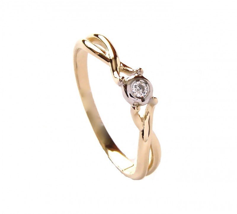 Pierścionek z brylantem 0,03ct  PR. 585