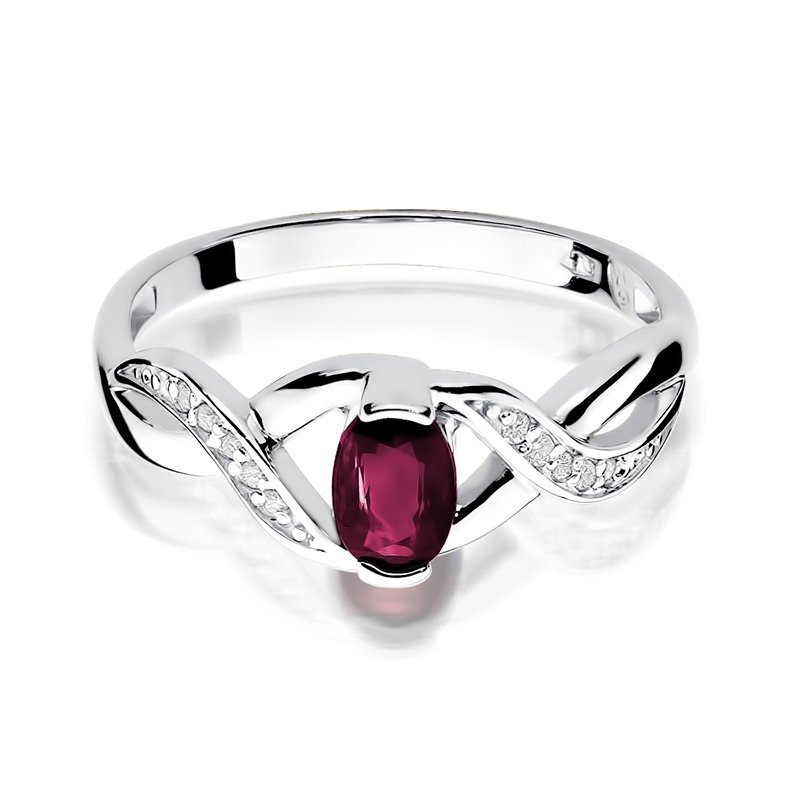 Pierścionek złoty 585 z brylantami 0,05ct rubinem 0,60ct W-28