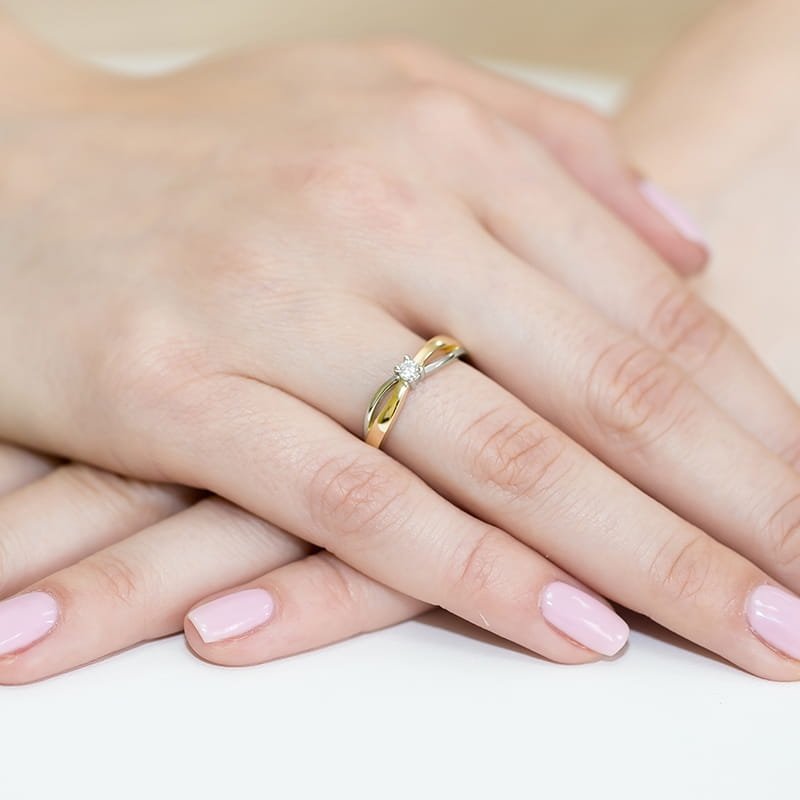 Pierścionek złoty 585 diament laboratoryjny 0,10ct W0248