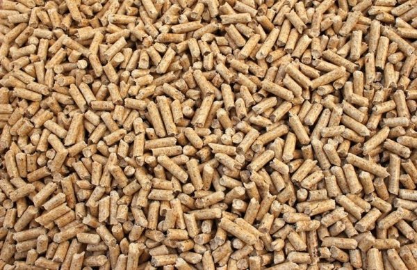 Pellet drzewny 6 mm klasa EN plus A1 18 MJ/kg, świerkowy, worek 15 kg