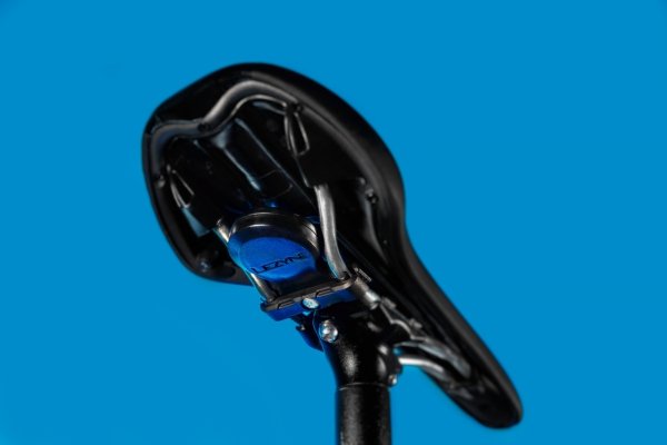 Uchwyt pod siodło Lezyne Matrix Saddle Tagger — czarny