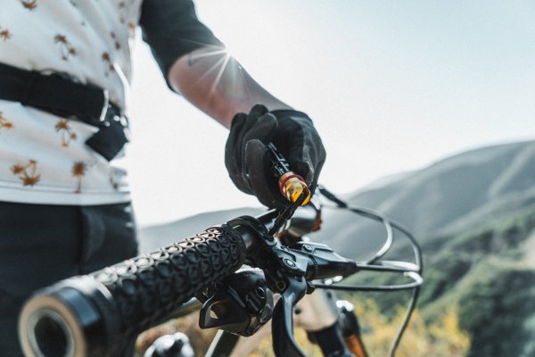 Multitool do kierownicy Lezyne BarPlug Tool Insert Kit S — czarny