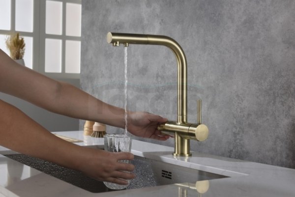 BLUE WATER Apala 4-way mosiądz antyczny bateria 4 drożna