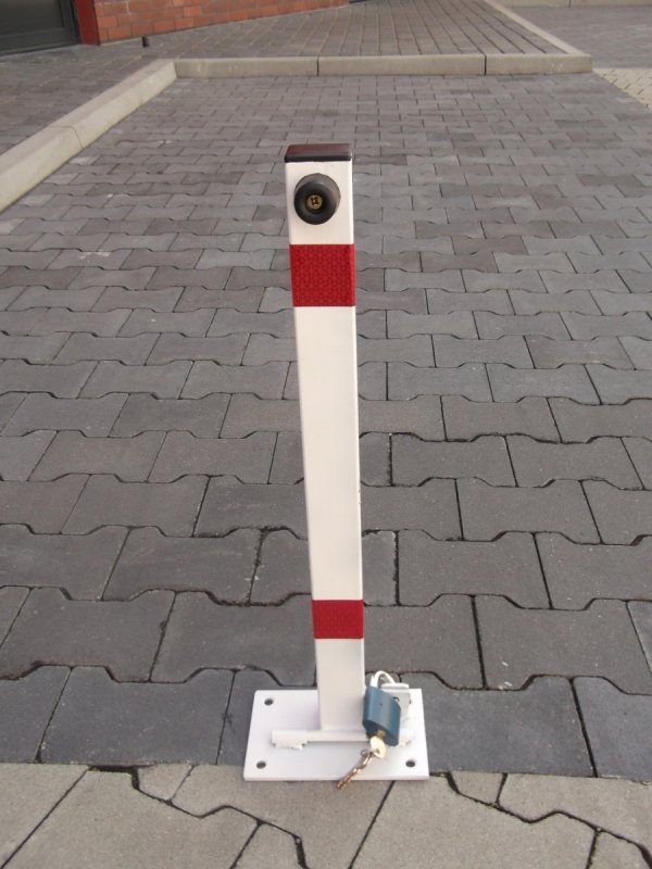 Blokada Parkingowa na kłódkę drogowa prosta słupek od Metalfab