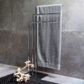 Sealskin Tube wieszak na ręcznik trójramienny wolnostojący chrom 800202