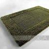 Ciemno-zielony dywanik łazienkowy Moca Design Frame
