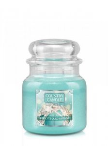 Country Candle - Baby It's Cold Outside - Średni słoik (453g) 2 knoty