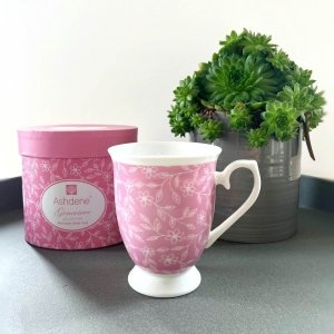 Kubek porcelanowy Ashdene Genevieve daisy pink