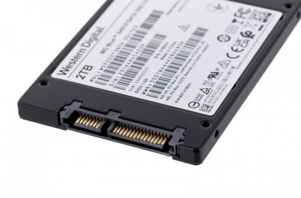 Dysk SSD WD Blue 2TB 2,5&quot; SATA WDS200T3B0A