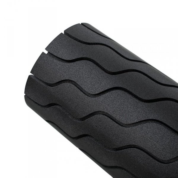 Wibrujący roller do masażu Therabody Theragun 12&quot; Wave Roller
