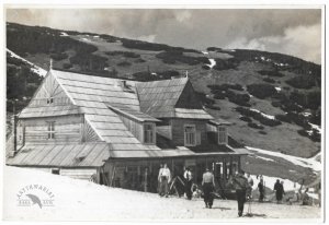 [GÓRY - Karpaty - Tatry - prywatne schronisko Wyżnie Bustryckich na Hali Gąsienicowej - fotografia widokowa, sytuacyjna].